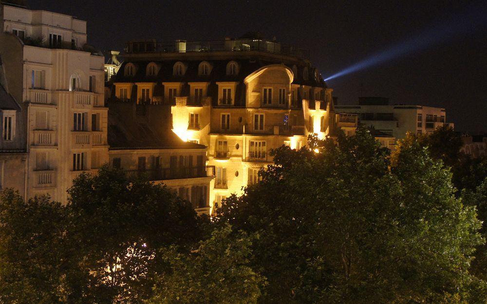 Hotel Regina Montmartre Paris Exterior foto